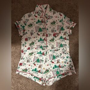 Roller Rabbit Pajama Set with Holiday Print